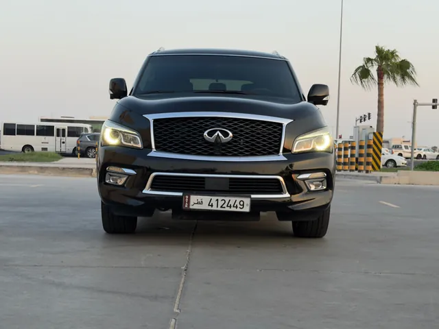 صورة 2015 إنفينيتي QX80