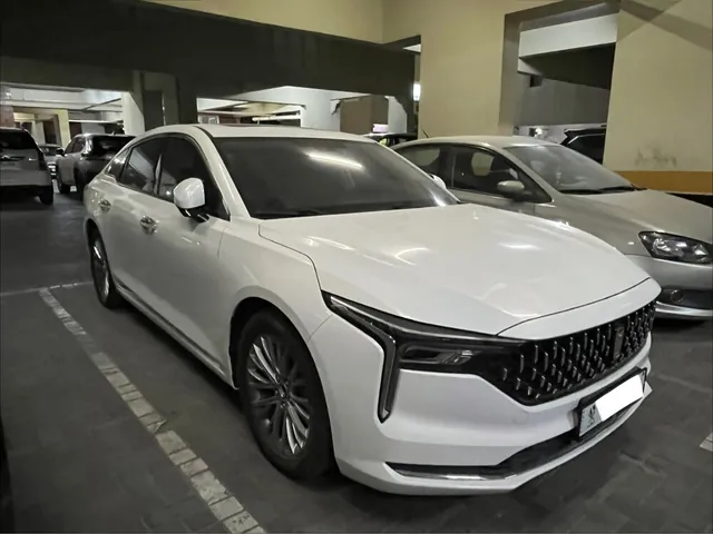 صورة 2025 بستيون B70