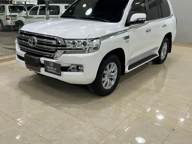 Photo of 2021 Toyota Land Cruiser VXR