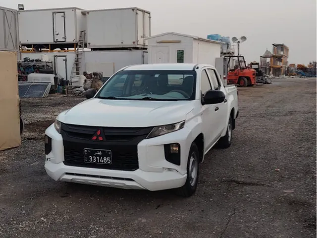 صورة 2022 ميتسوبيشي L200