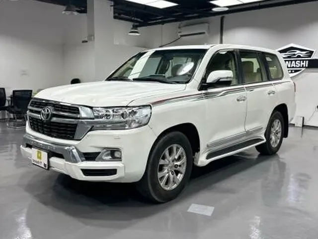 Photo of 2018 Toyota Land Cruiser VXR