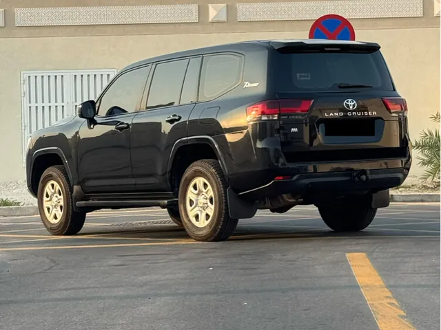 Photo of 2022 Toyota Land Cruiser GX