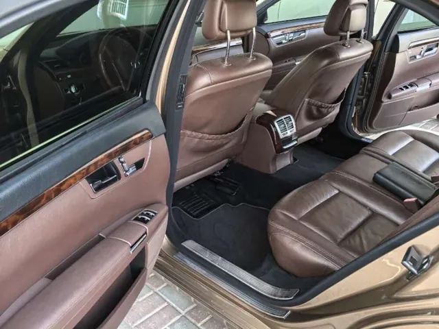 صورة 2010 مرسيدس-بنز S 350