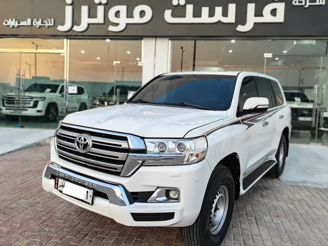 صورة 2018 تويوتا لاند كروزر GXR