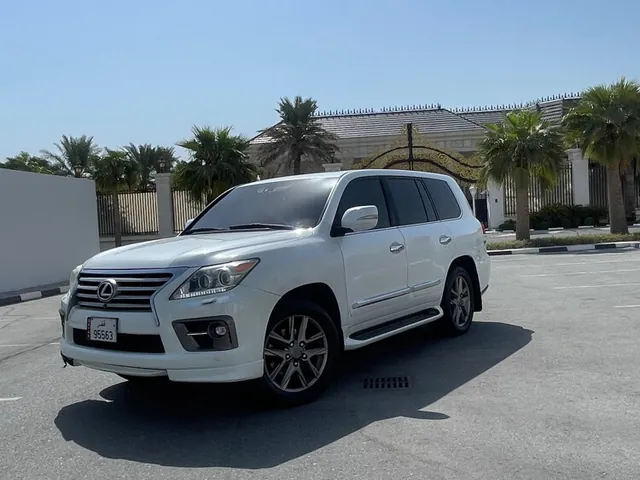 Photo of 2012 Lexus LX 600