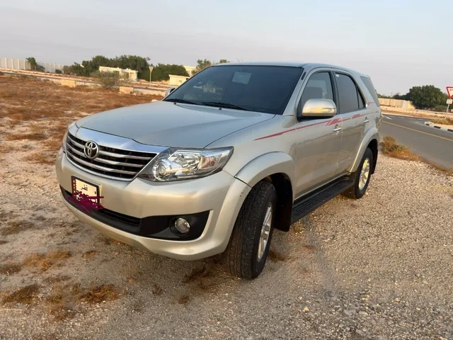 Photo of 2014 Toyota Fortuner SR5