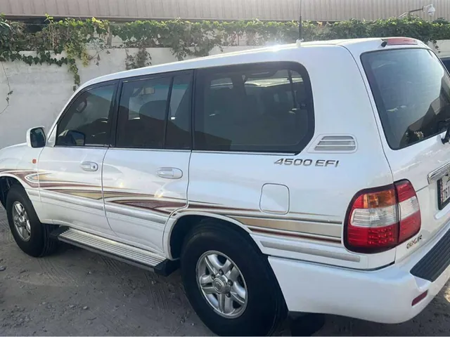 Photo of 2007 Toyota Land Cruiser GXR