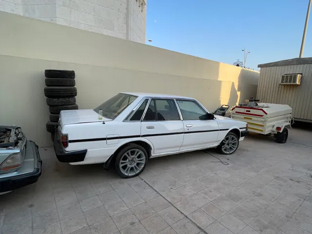 صورة 1987 نيسان بيك أب