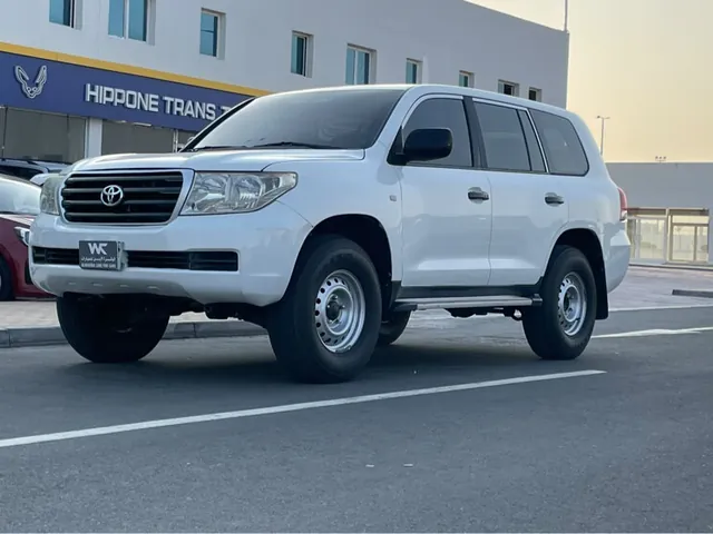 Photo of 2011 Toyota Land Cruiser GX