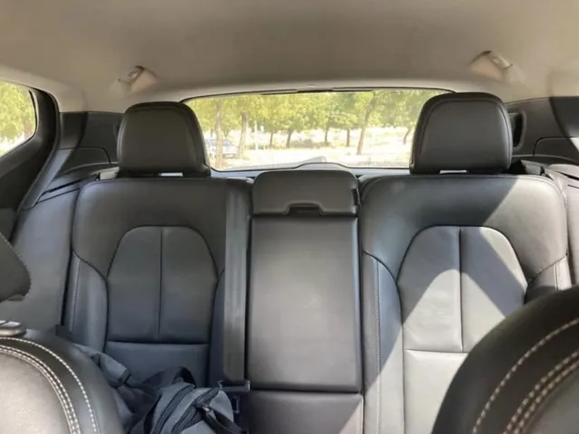 Photo of 2020 Volvo XC40
