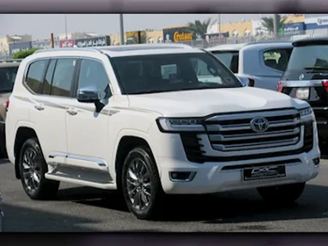 صورة 2024 تويوتا لاند كروزر VXR
