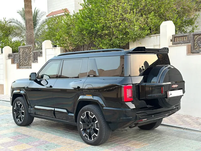 Photo of 2025 Leopard 8