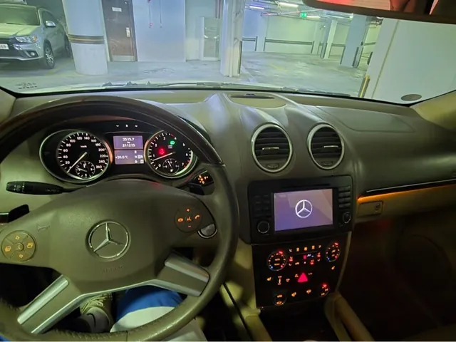 Photo of 2010 Mercedes-Benz GL 450