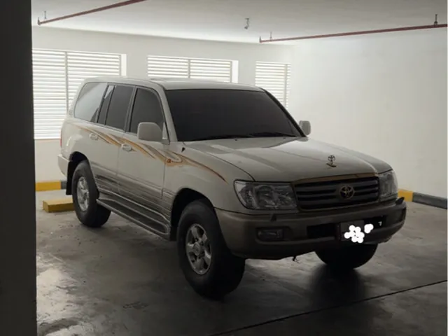 Photo of 2006 Toyota Land Cruiser VXR