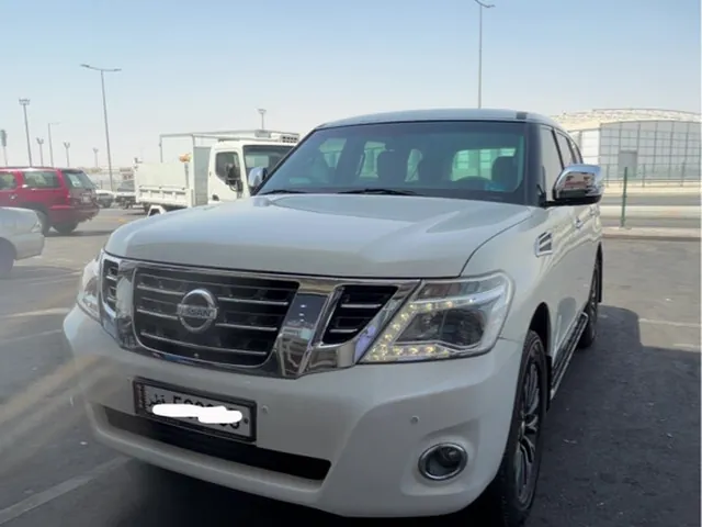 Photo of 2010 Nissan Patrol LE