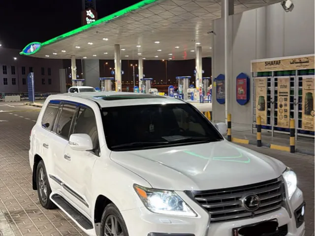 Photo of 2012 Lexus LX 570 S