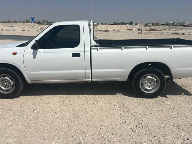 Photo of 2007 Nissan Pickup