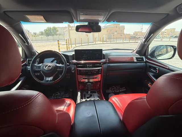 Photo of 2012 Lexus LX 570
