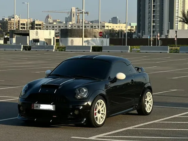 Photo of 2014 Mini Cooper John Cooper Works