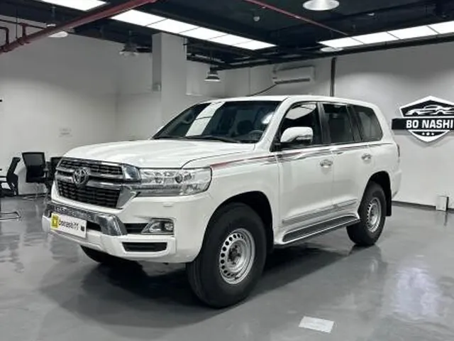 Photo of 2020 Toyota Land Cruiser GXR