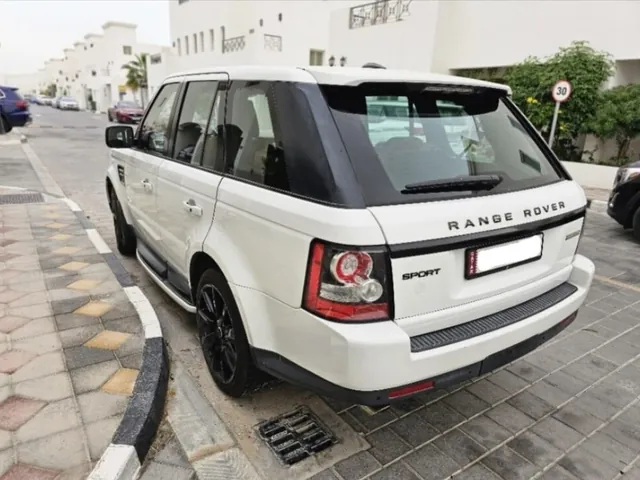 Photo of 2012 Range Rover Sport HST