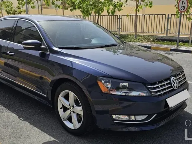 Photo of 2016 Volkswagen Passat SEL