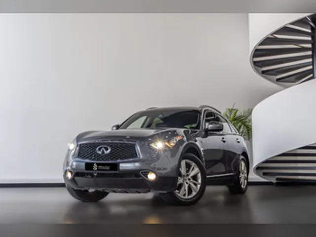 صورة 2019 إنفينيتي QX70