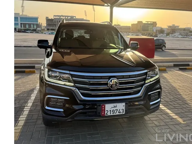 صورة 2023 إم جي RX8 30T