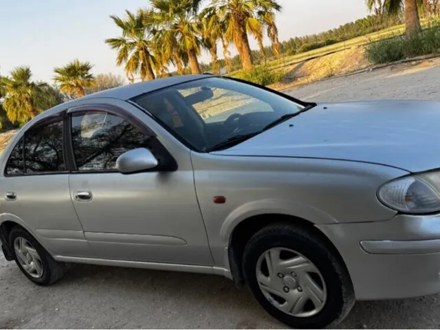 Photo of 2001 Nissan Sunny