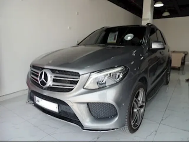 Photo of 2016 Mercedes-Benz GLE 400