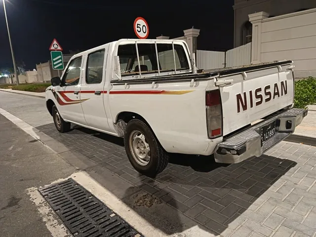 صورة 2006 نيسان بيك أب