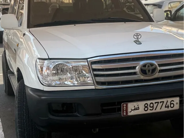 Photo of 2002 Toyota Land Cruiser GX