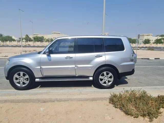 Photo of 2008 Mitsubishi Pajero 3.8
