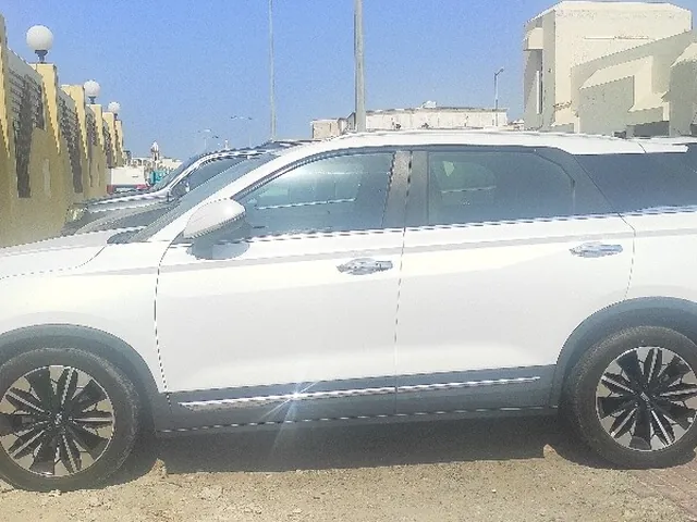 Photo of 2023 Bestune T77