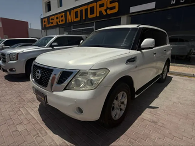 Photo of 2013 Nissan Patrol SE