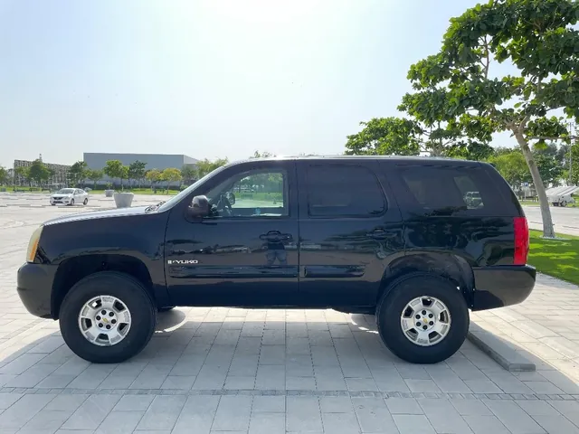 Photo of 2008 GMC Yukon SLT