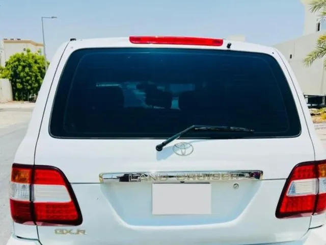 Photo of 2006 Toyota Land Cruiser GXR