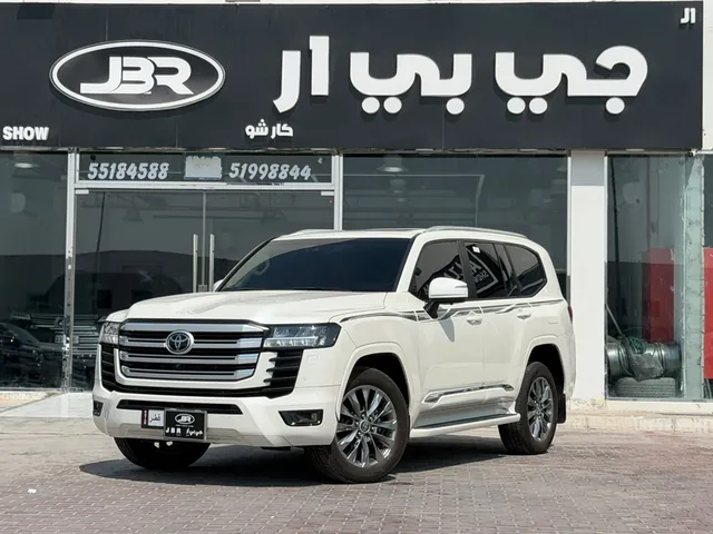Photo of 2024 Toyota Land Cruiser GXR
