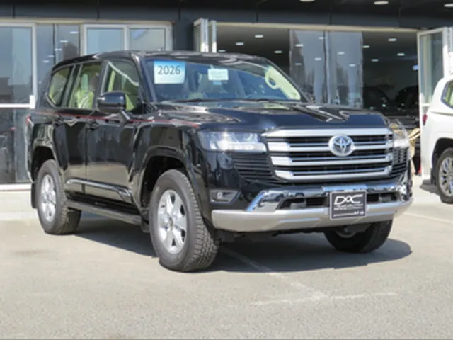 Photo of 2026 Toyota Land Cruiser GXR
