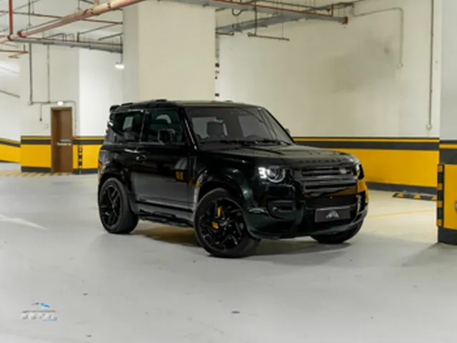 Photo of 2022 Land Rover Defender 90 HSE
