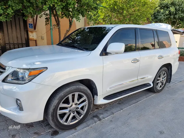 Photo of 2009 Lexus LX 570