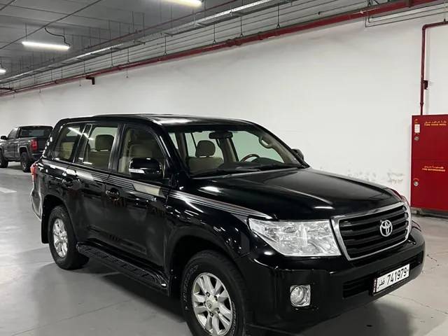 Photo of 2012 Toyota Land Cruiser GX