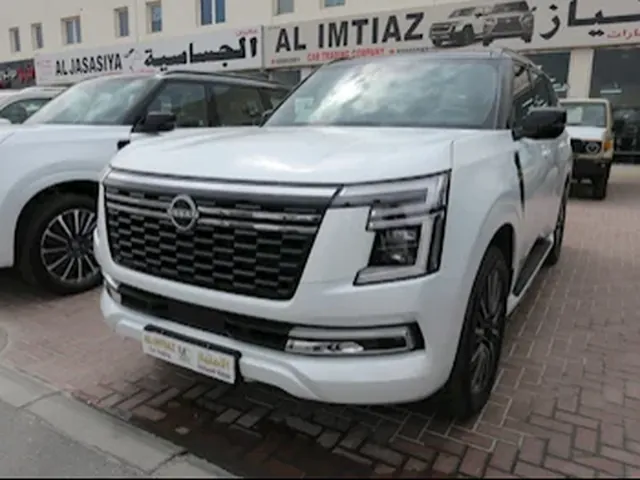 صورة 2025 نيسان باترول بلاتينيوم