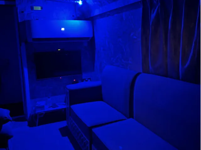 Photo of 2006 Nissan Urvan