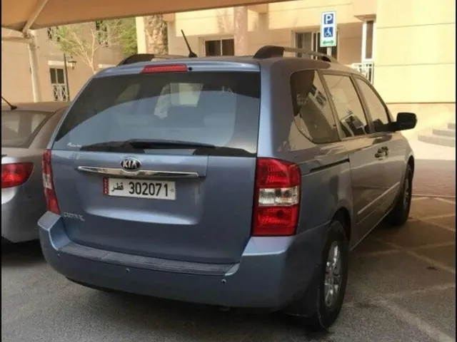 صورة 2013 كيا كرنفال