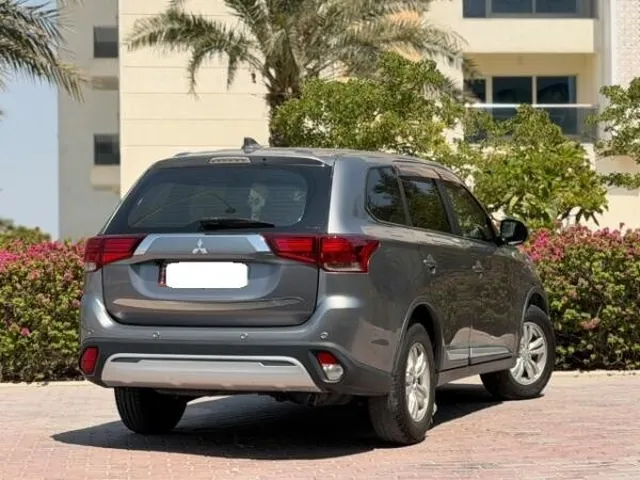 Photo of 2019 Mitsubishi Outlander
