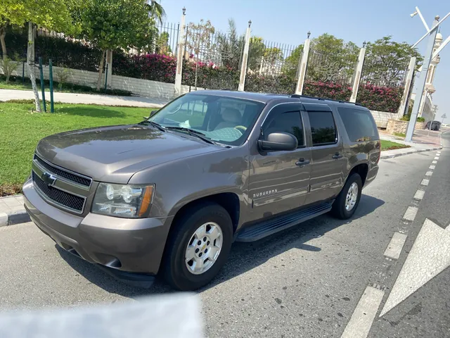Photo of 2011 Chevrolet Suburban LT