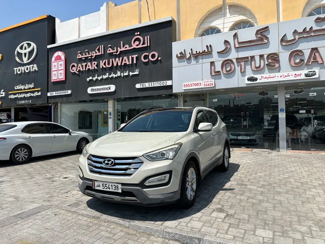 Photo of 2014 Hyundai Santa Fe