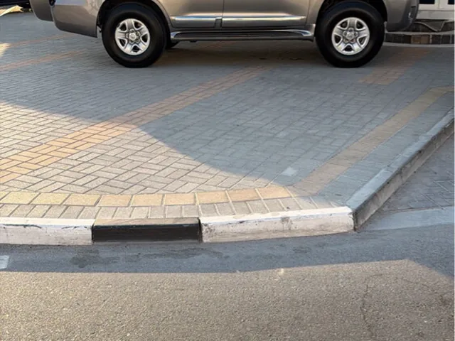 صورة 2015 تويوتا لاند كروزر VXR