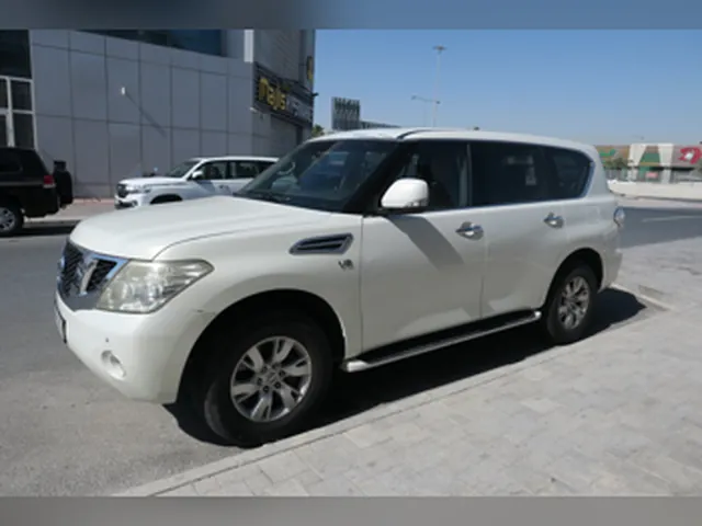 Photo of 2013 Nissan Patrol SE